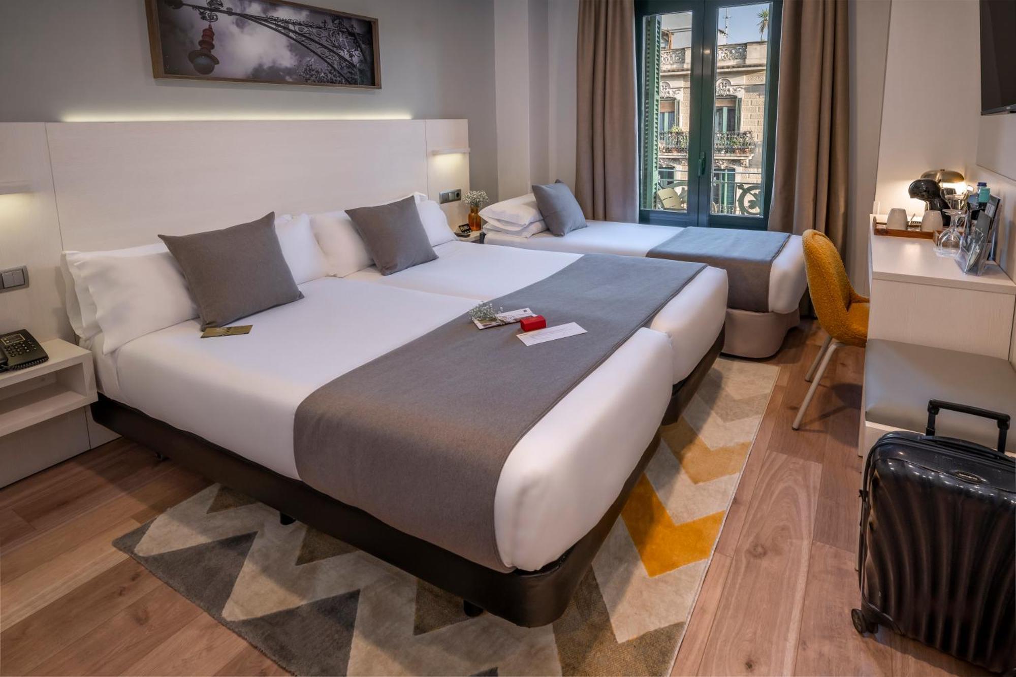 Serhs Carlit Boutique Hotel Barcelona Ngoại thất bức ảnh